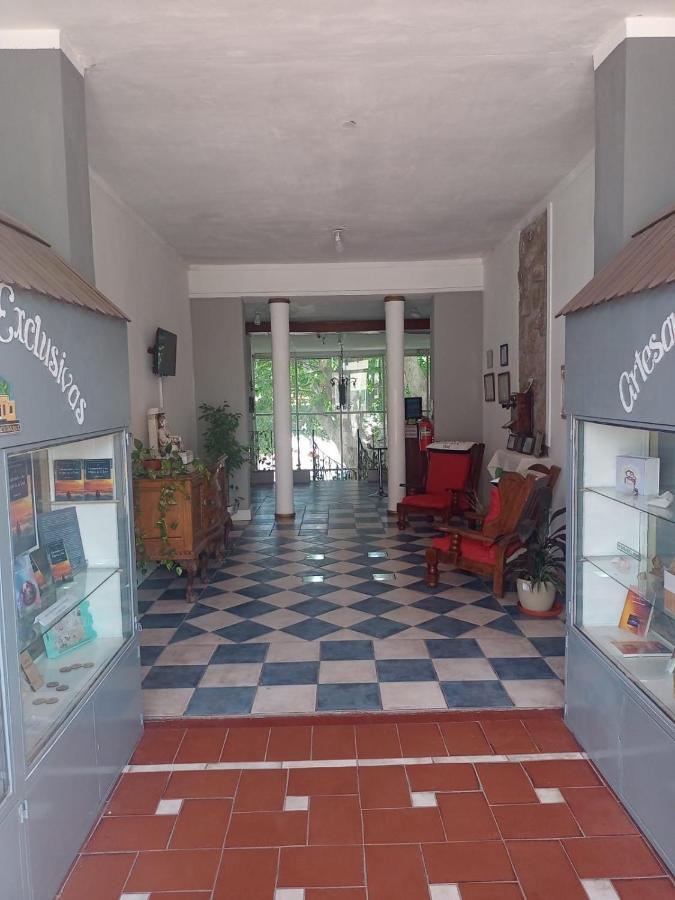 Posada Del Arbol Capilla del Monte Εξωτερικό φωτογραφία